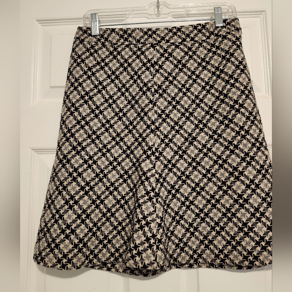 LOFT Black and Grey Houndstooth A-Line Wool Blend Skirt Size 4P